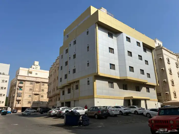 عمارة للبيع على شارعين بحي المروة 0