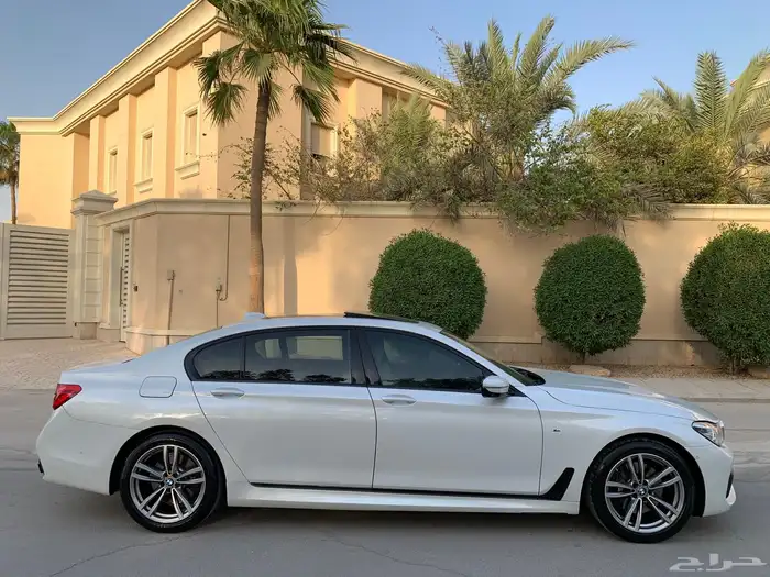 بي ام دبليو 2016 740Li فل كت M 5