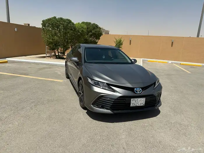 كامري GLE هايبرد فل كامل 2024 عداد 35 الف 19
