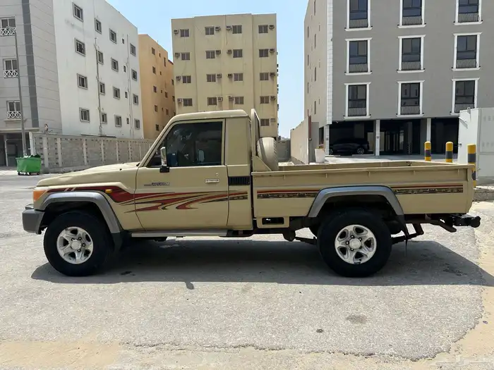 تايوتا شاص 2013 رفرف 7