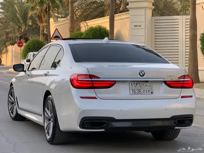بي ام دبليو 2016 740Li فل كت M 20