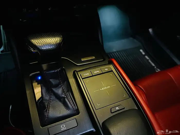 لكزس 2020 ES F SPORT وكالة شرط 30