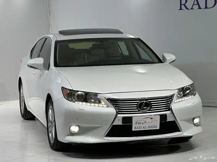 لكزس ES250 2015 سعودي 3