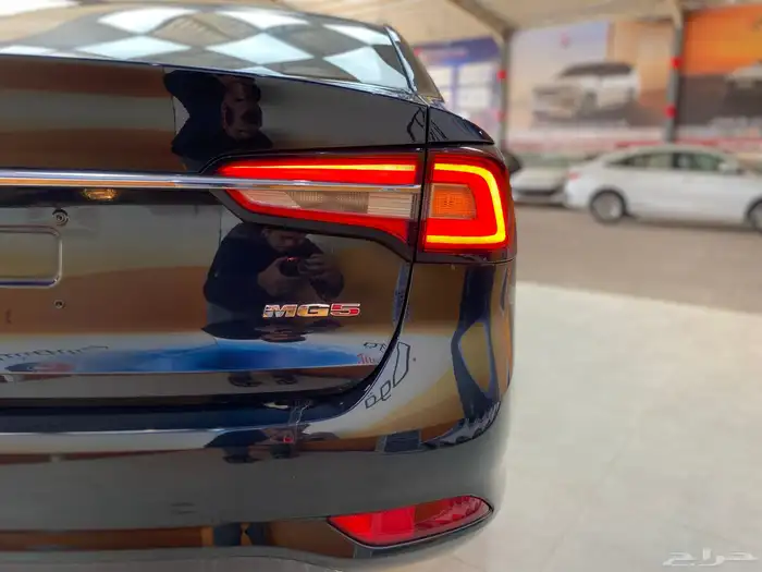 ام جي MG 5 2025 4