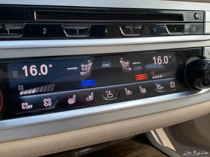 بي ام دبليو 2016 740Li فل كت M 40