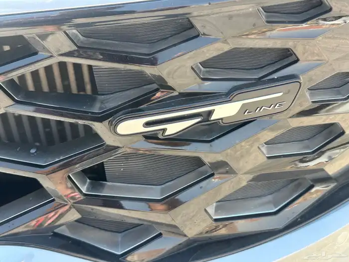 كيا سبورتاج GT 1600 فل كامل بحالة الجديده 1