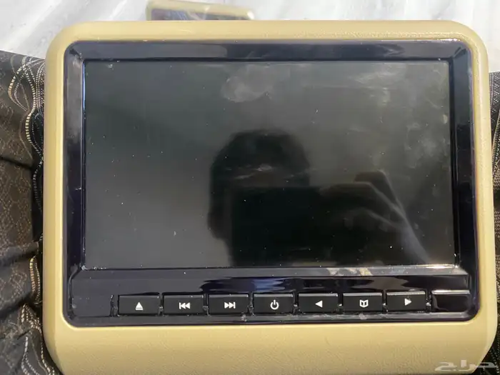 للبيع شاشات سياره بحاله ممتاازه بسعر رائع 3