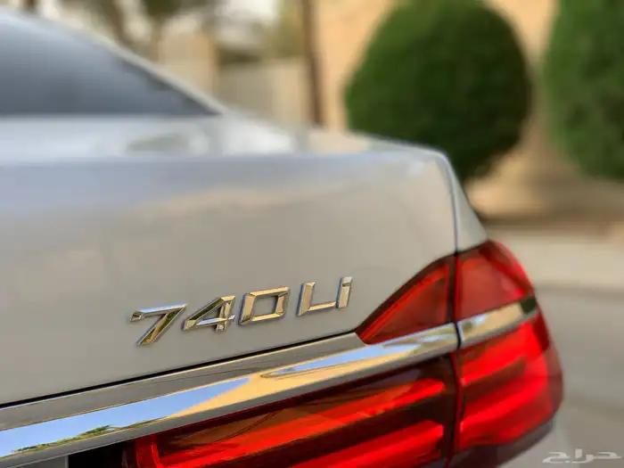 بي ام دبليو 2016 740Li فل كت M 24