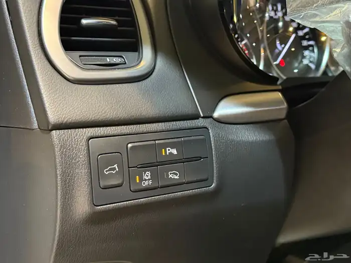 مازدا CX9 2023 (( بحالة ممتازة )) 18