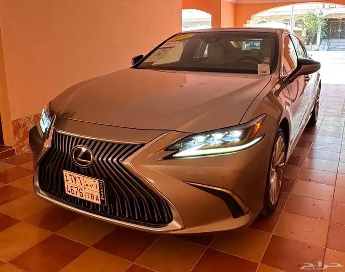 لكزس ES 350 2021 فل DD 1