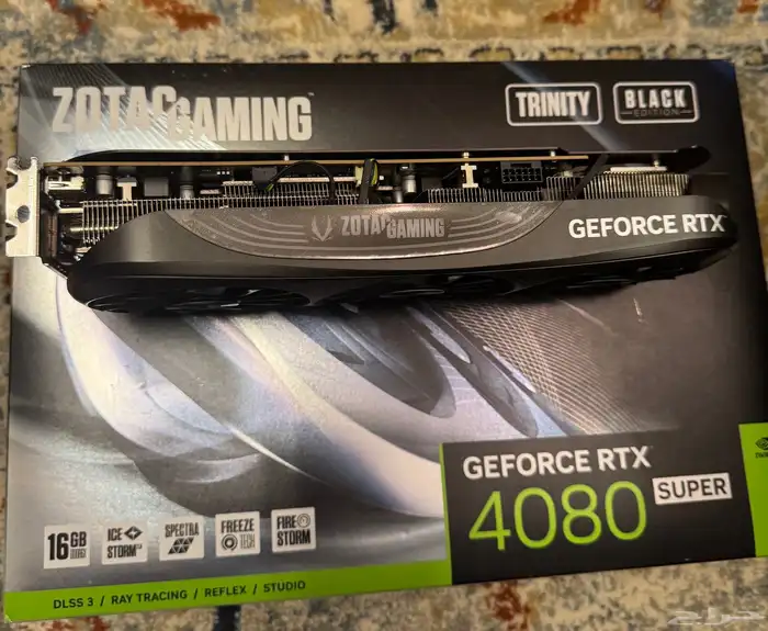 للبيع Zotac rtx 4080 super 1