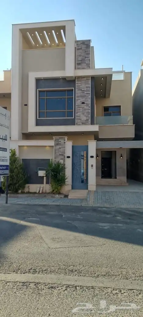 للبيع فيلا دورين وملحق بدره الموسى بالقرب من ممشى الراقى 0