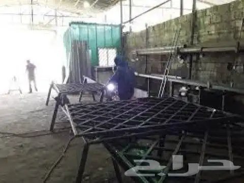 ورشة حدادة للتقبيل 0