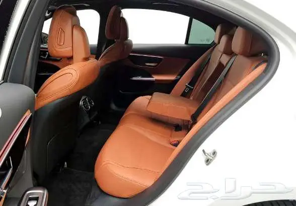 مرسيدس C200 موديل 2025 الميموني للاستيراد بكوريا 8