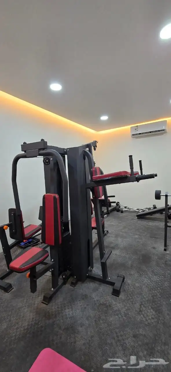للبيع اغراض نادي شخصي 2