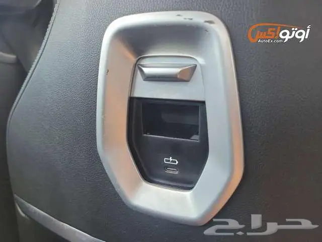 2023 بي إم دبليو 740i 9