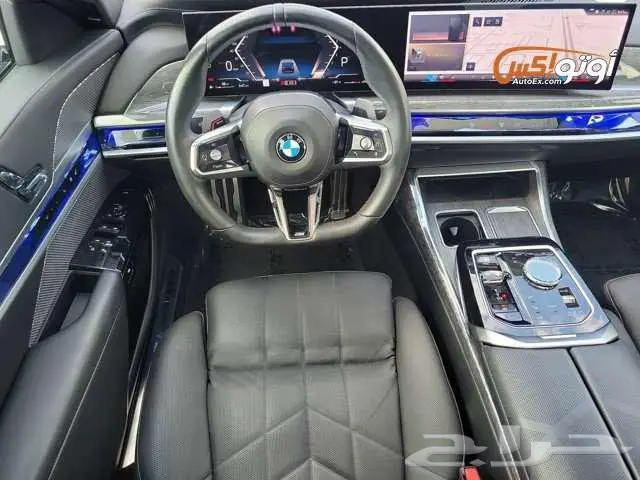 2023 بي إم دبليو 740i 8