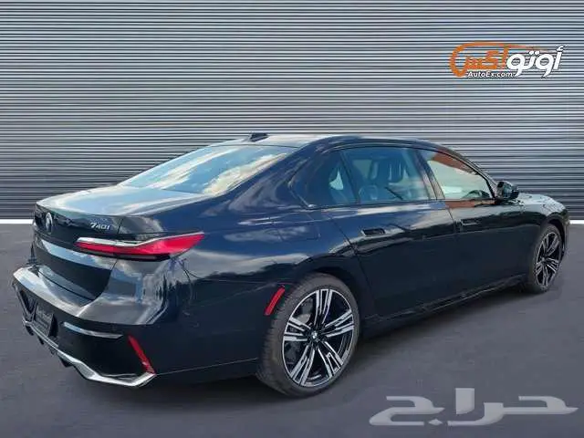 2023 بي إم دبليو 740i 1