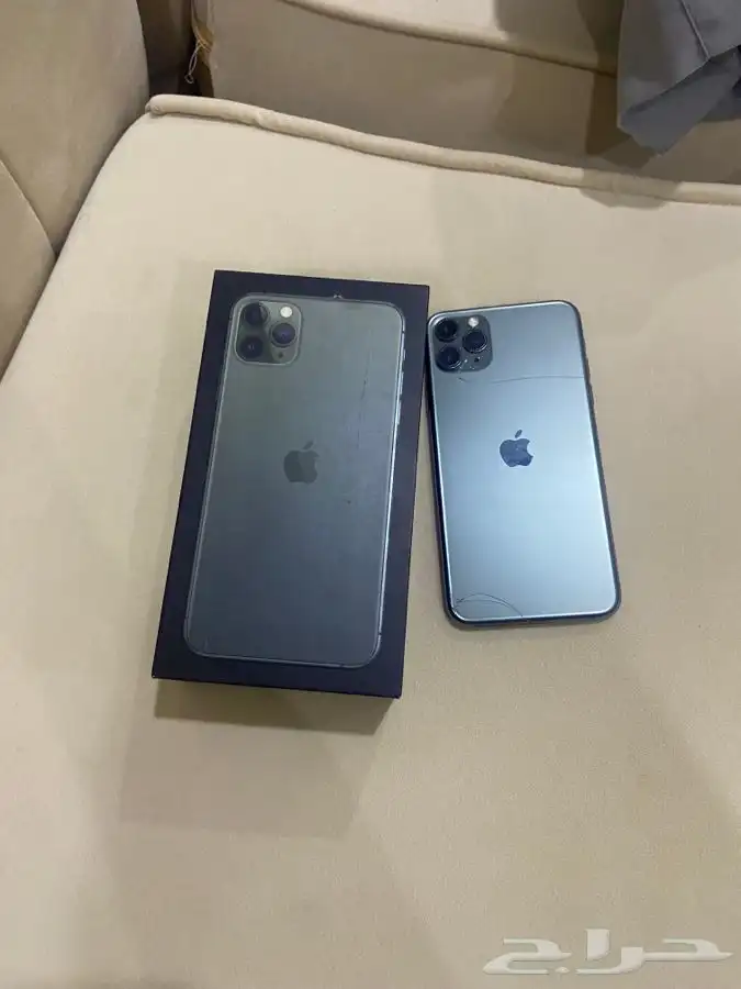 ايفون 11 برو ماكس نضيف 2