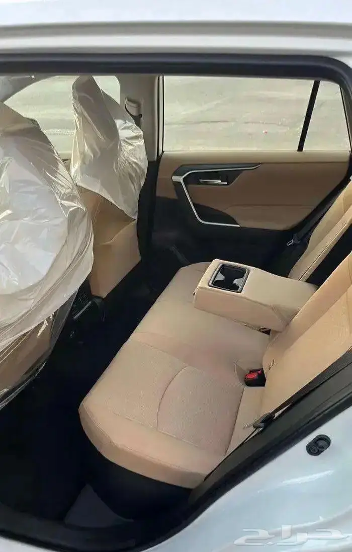 تويوتا راف فور XLE 4