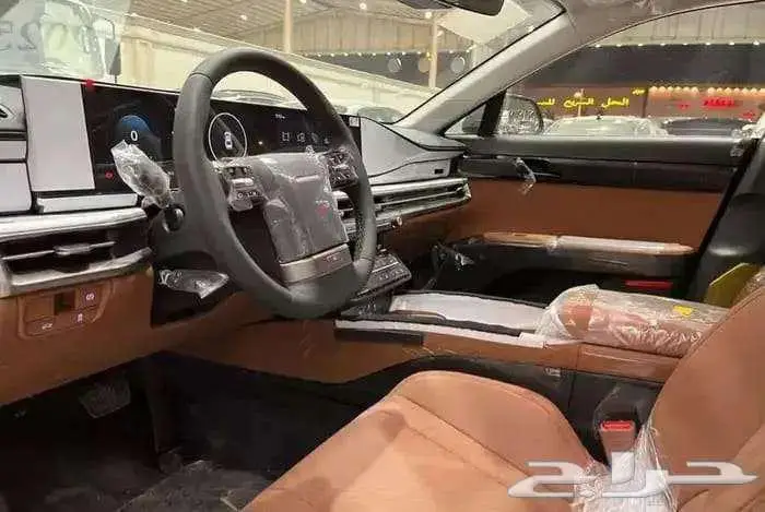 هيونداى ازيرا كلاسيك موديل2025 4