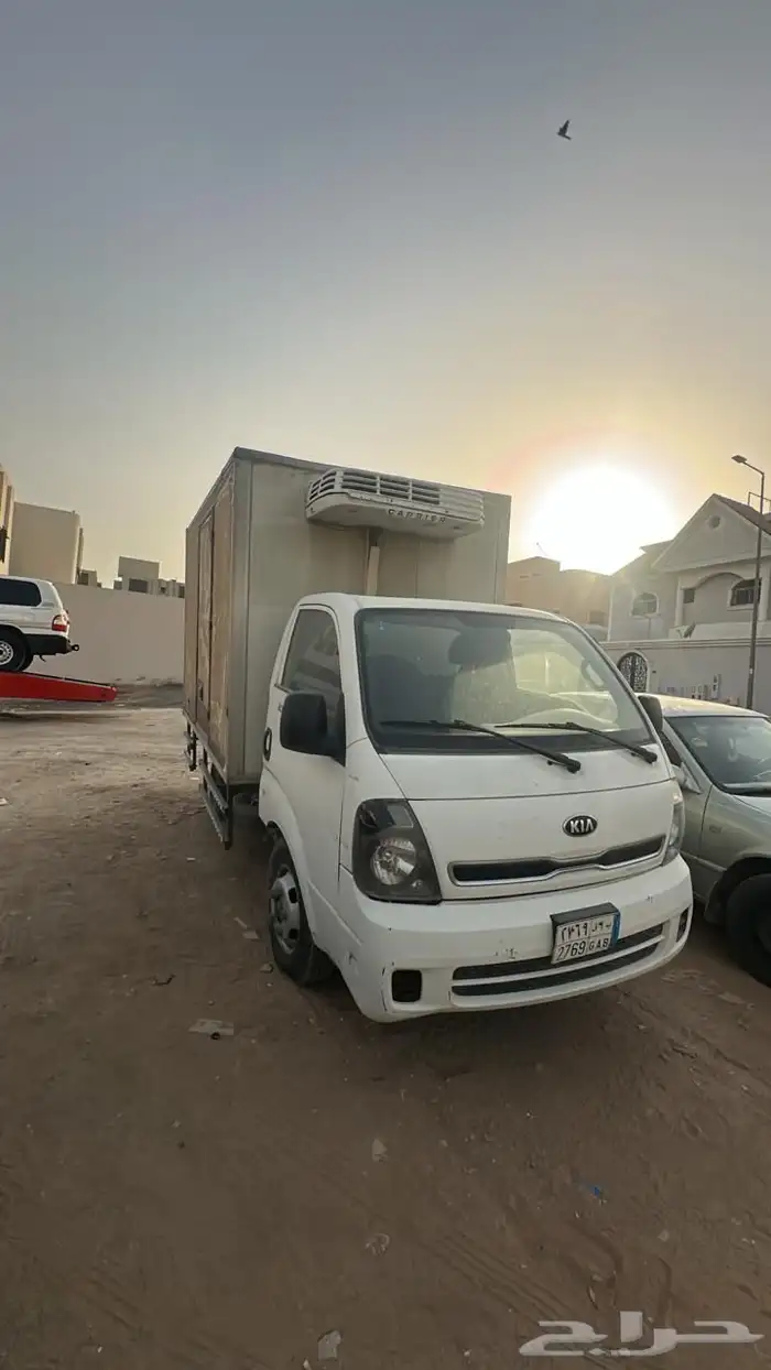 للبيع سيارة ديانا وبكب 0