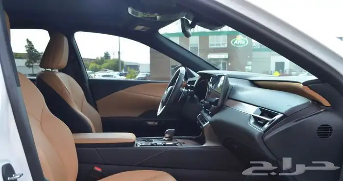 2023   RX 350h - Luxury Package 7