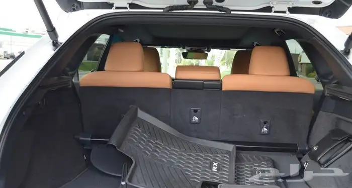 2023   RX 350h - Luxury Package 16