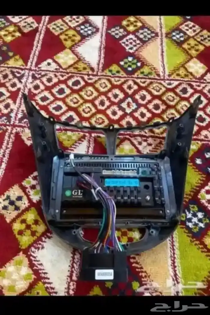 شاشة اكسنت نظيفه جدا 1