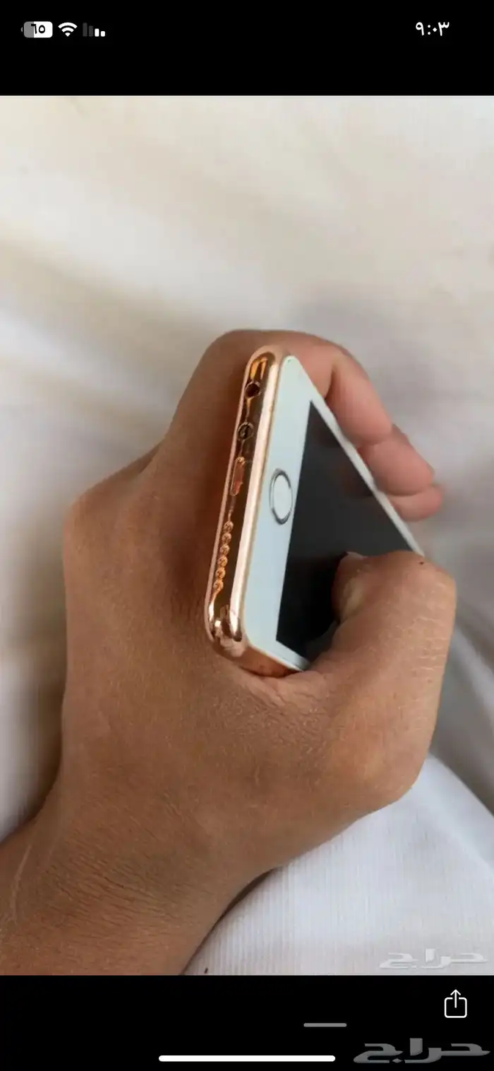 بلاك بيري . ايفون 7 ذهبي 10