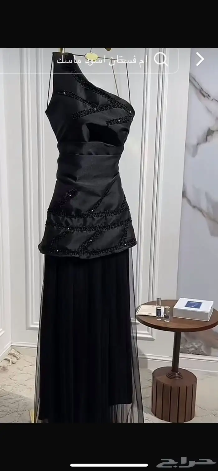 فستان اسود للبيع المستعجل 0