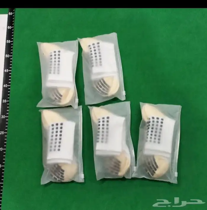 متوفره سليبرات وكروكسات وابوات كوره قدم وشورتات رياضيه 1