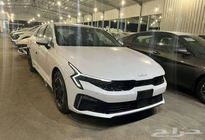 كيا K5 استاندر مطور 2025 1