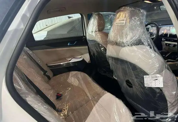 كيا K5 استاندر مطور 2025 10