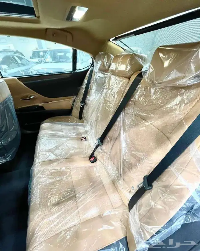 لكزس ES350 CC موديل 2025 10