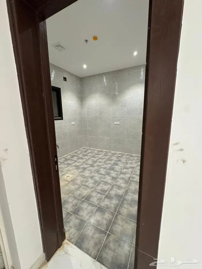 للايجار سكن عزاب حي البيان بالكامل 1