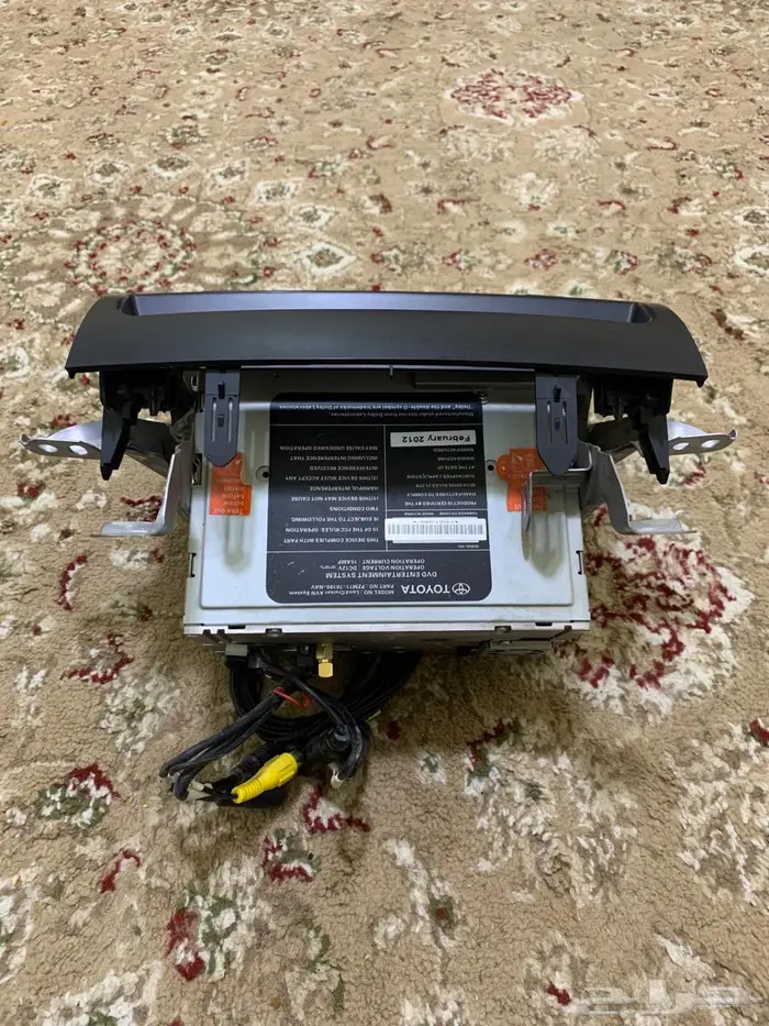 شاشة لاندكروزر 1