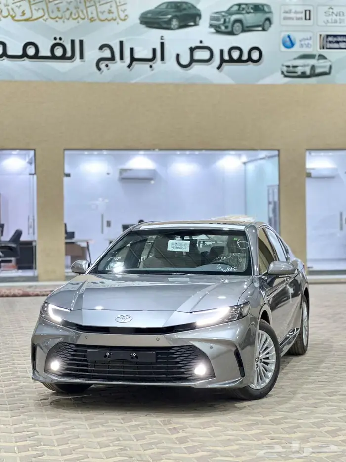كامري نص فل LE بنزين 2025 0