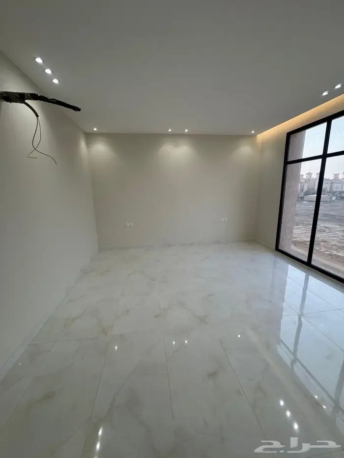 فيلا فاخرة للبيع بحى الياقوت 12