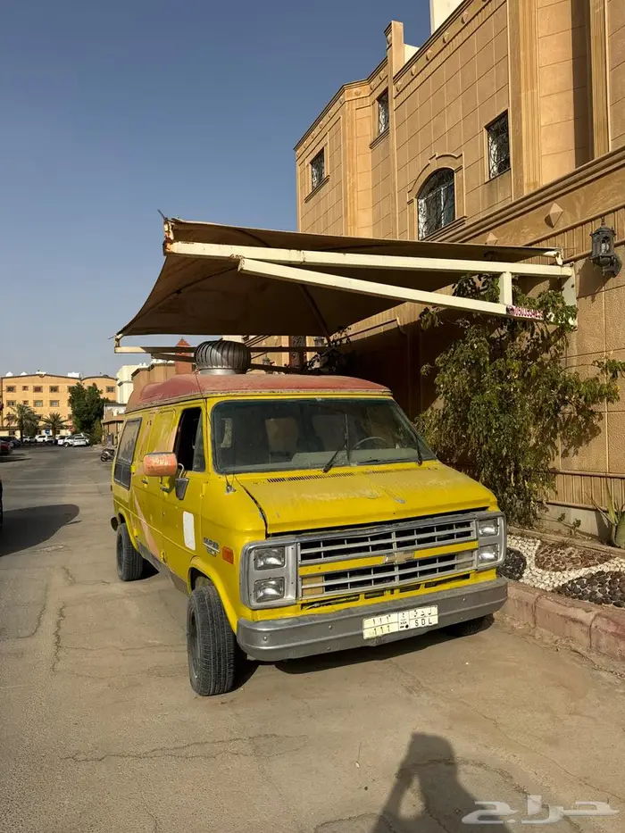 فود تراك فاضي من جوا سياره 1989 1