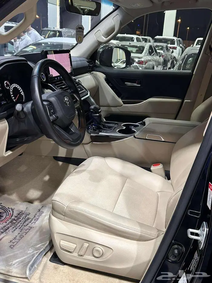 لاندكروزر L4 2024 4