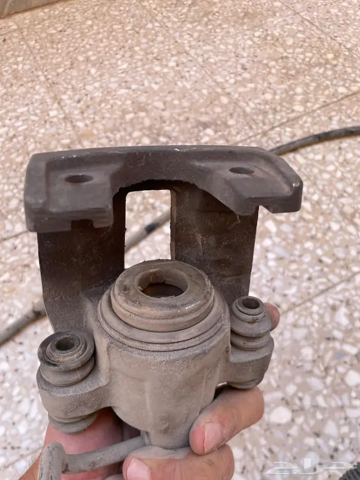 قطع فورد فكتوريا او ماركيز من 98الى 2002 7