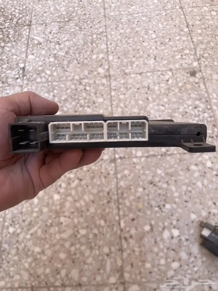 قطع فورد فكتوريا او ماركيز من 98الى 2002 4