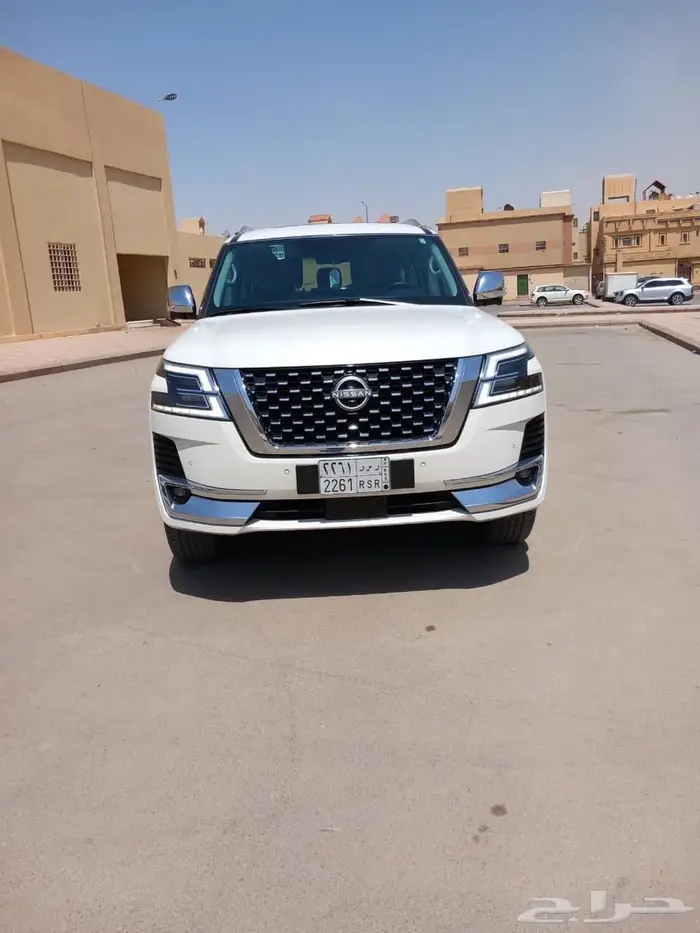 نيسان باترول بلاتينيوم سعودي فل كامل شبه جديد 3