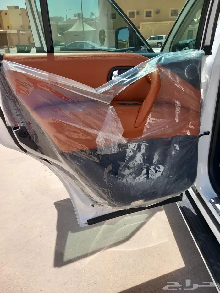 نيسان باترول بلاتينيوم سعودي فل كامل شبه جديد 9