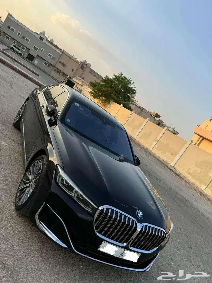 بي ام دبليو 2020 الفئة 730 فل كامل 0