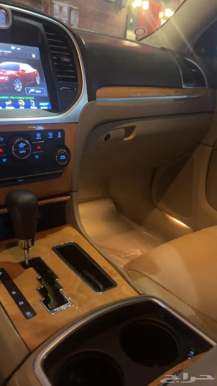 كرايسلر 2014 v8 هيمي 5.7 18