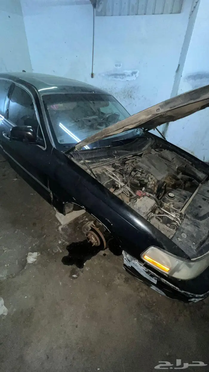 للبيع قطع غيار فورد لينكون تاون كار 2