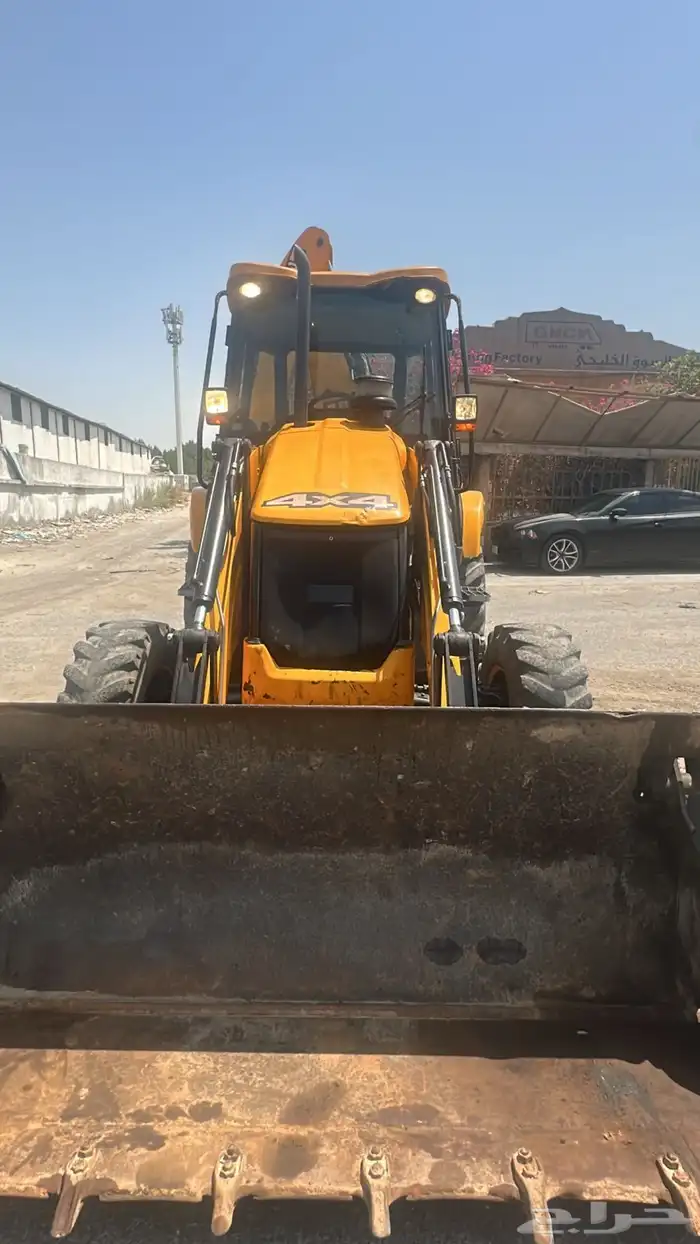 للبيع جي سي بي عرجا موديل 2018 JCB شيول 3