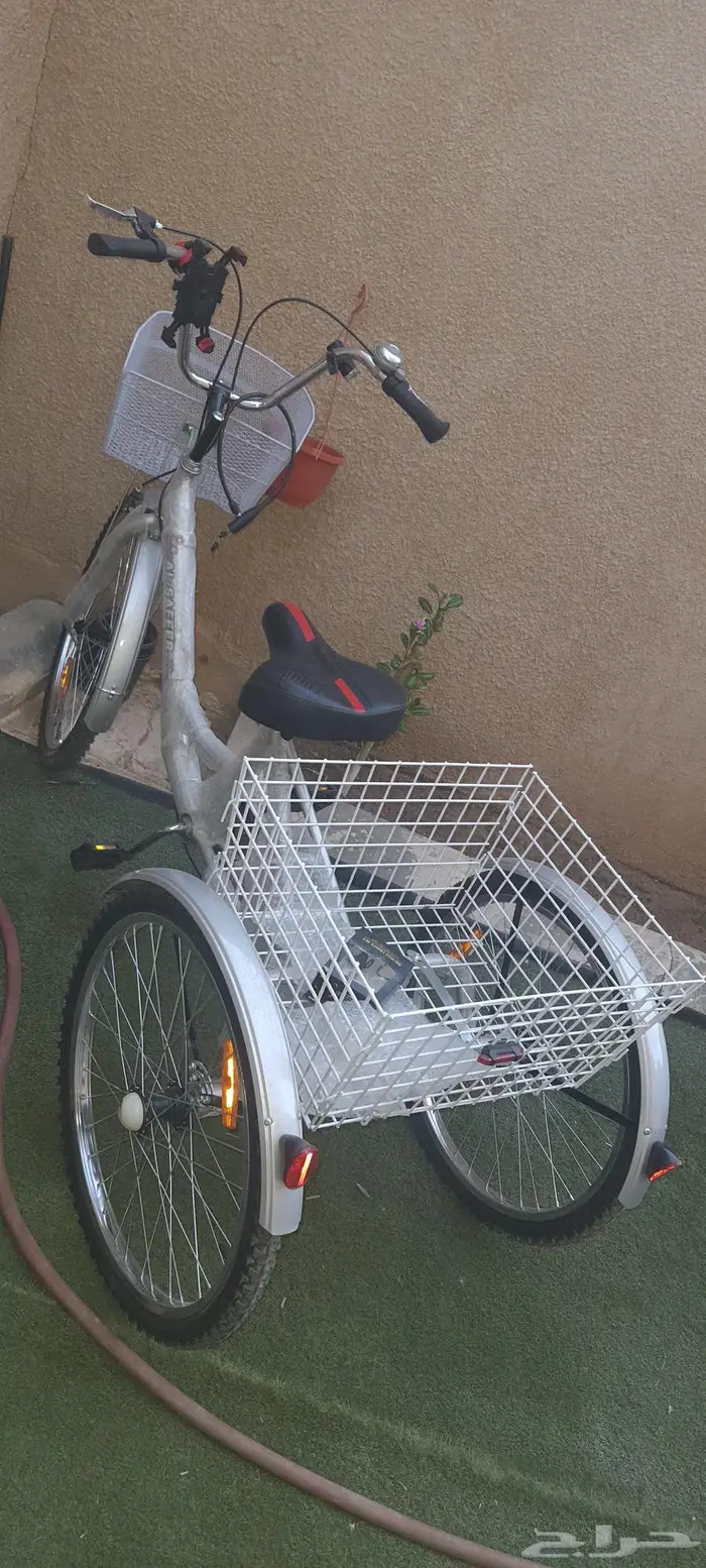 دراجة هوائية ثلاثية العجلات 0